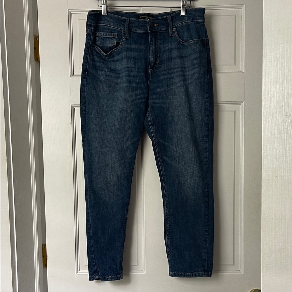 Banana Republic Women's Dark Blue Girlfriend Jeans size 30/10 petite